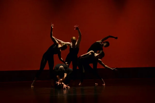 Contemporary dance classes in Chester